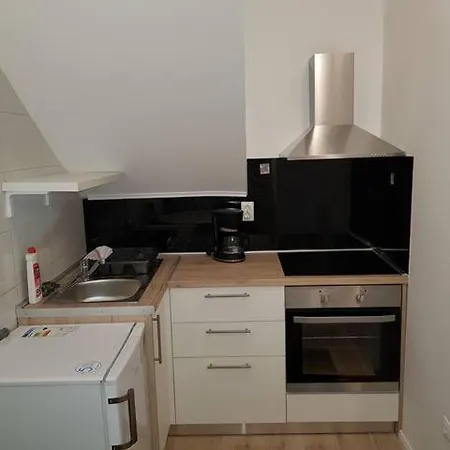 Naomi Apartment